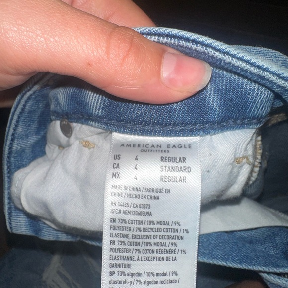 American eagle mom Jean - Picture 3 of 4